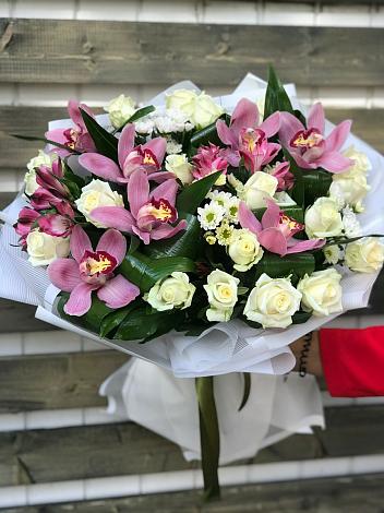 Букет цветов из: Розы и Хризантемы в Лимане