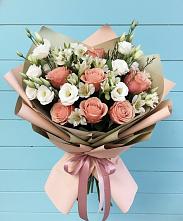 Букет цветов из:  Розы, Альстромерии и Лизиантусы в Лимане