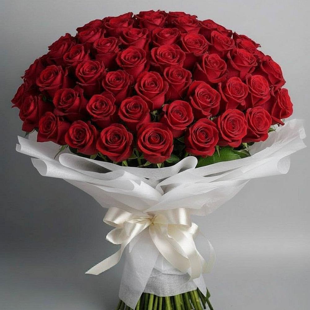 Букет 101 Красная роза Блэк Мэджик в Лимане