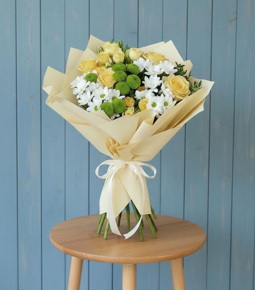 Букет цветов из: Хризантемы и Розы в Лимане