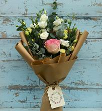 Букет цветов из:  Розы и Лизиантусы в Лимане