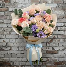 Букет цветов из:  Розы, Лизиантусы и Гвоздики в Лимане